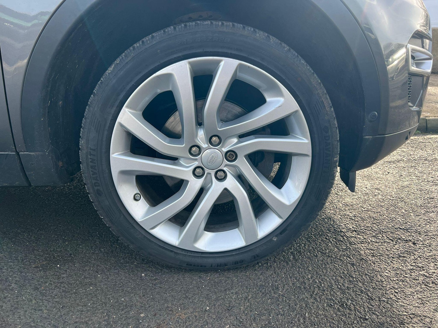 Used Land Rover Discovery Sport 2016 for sale - 77633028: Photo 23