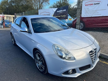 Used Alfa Romeo Giulietta 2014 for sale - 76742573: Photo