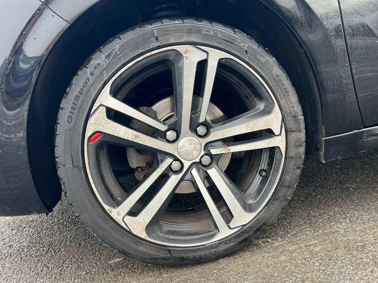 Used Peugeot 208 2016 for sale - 76965517: Photo 18