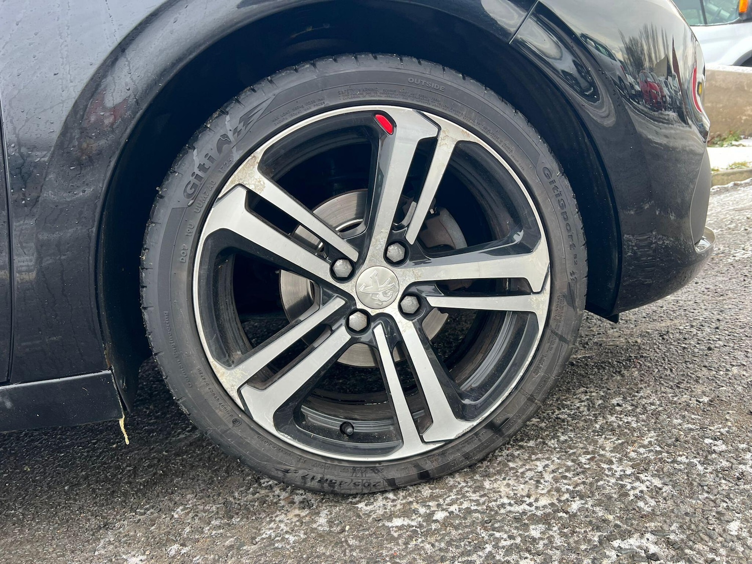 Used Peugeot 208 2016 for sale - 76965517: Photo 21