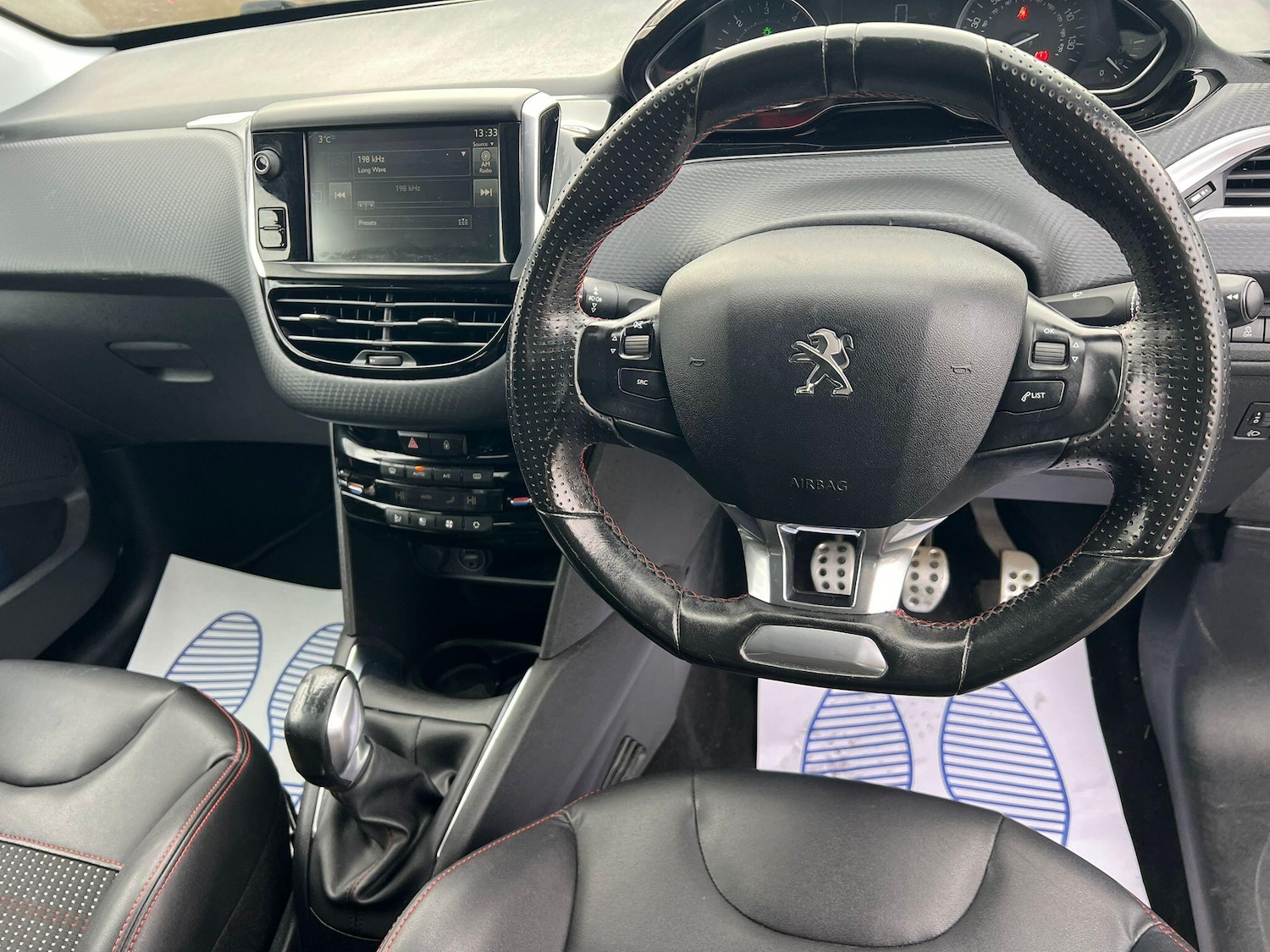 Used Peugeot 208 2016 for sale - 76965517: Photo 23