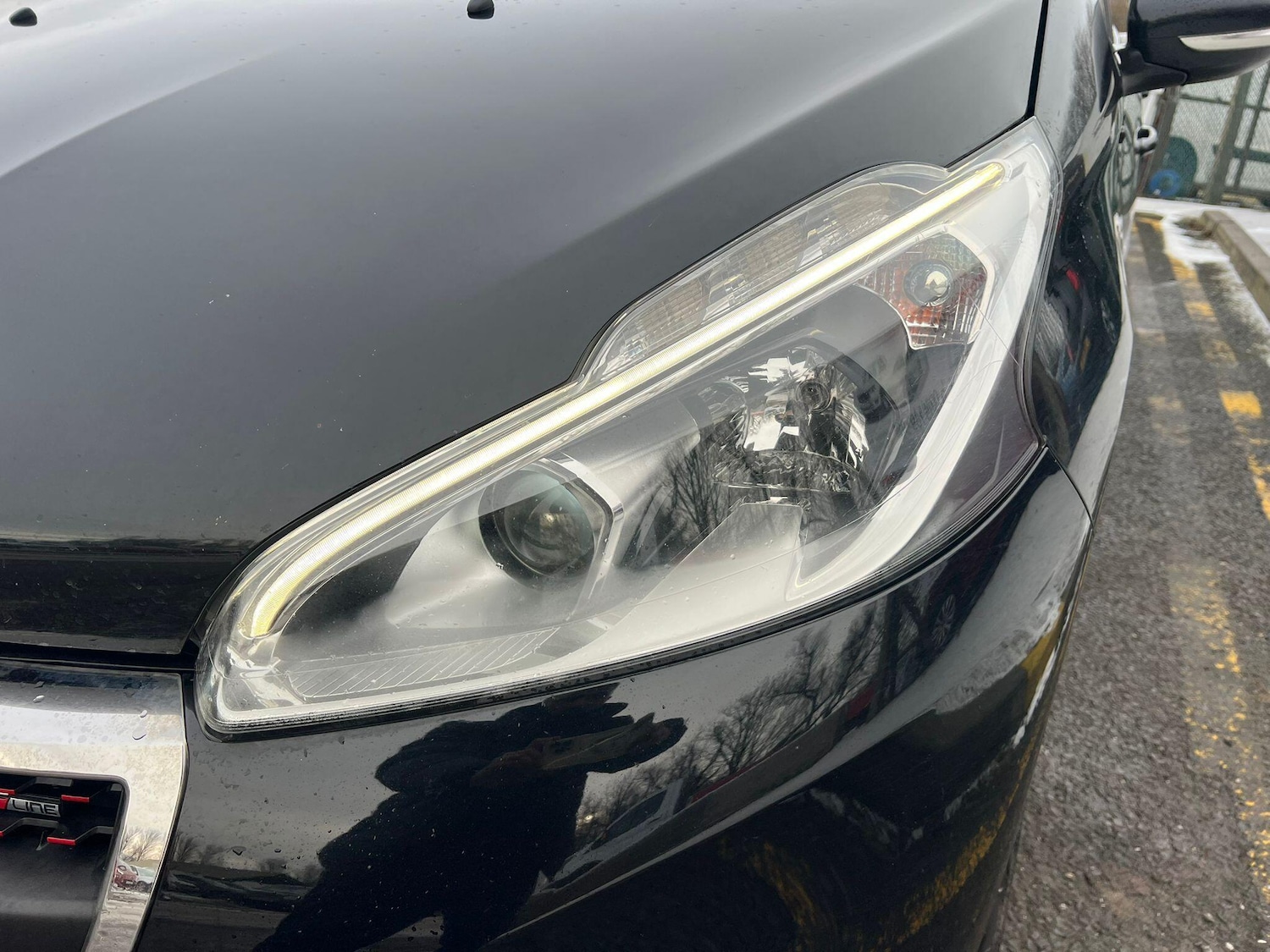 Used Peugeot 208 2016 for sale - 76965517: Photo 29