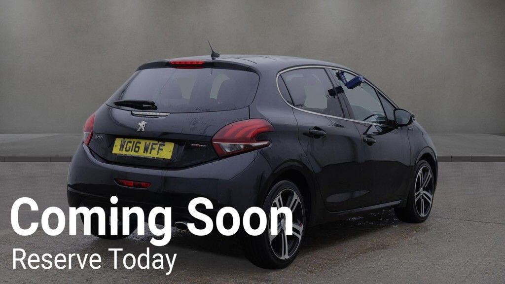 Used Peugeot 208 2016 for sale - 76965517: Photo 4