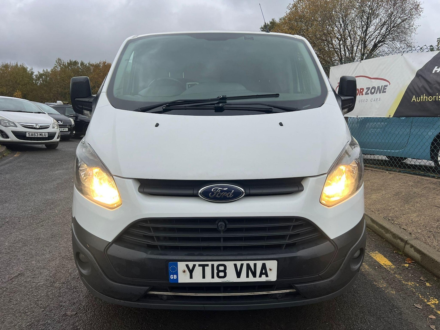 Used Ford Transit Custom 2018 for sale - 76743202: Photo 2