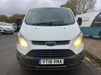 Used Ford Transit Custom 2018 for sale - 76743202: Photo