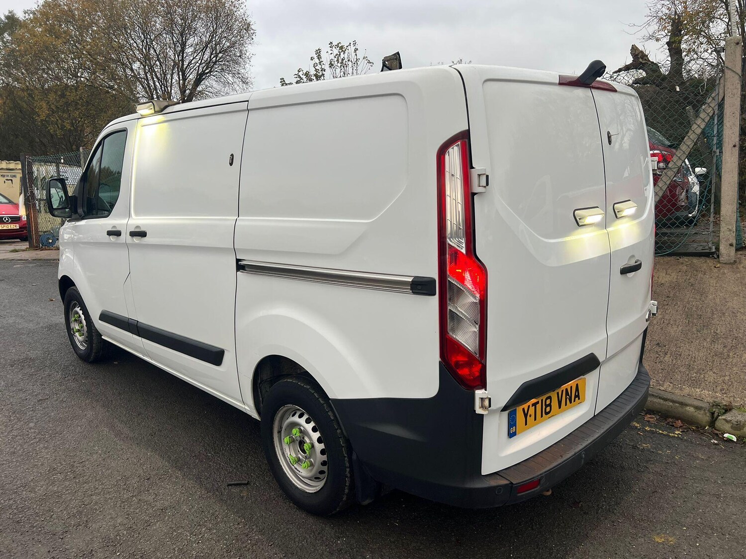 Used Ford Transit Custom 2018 for sale - 76743202: Photo 6