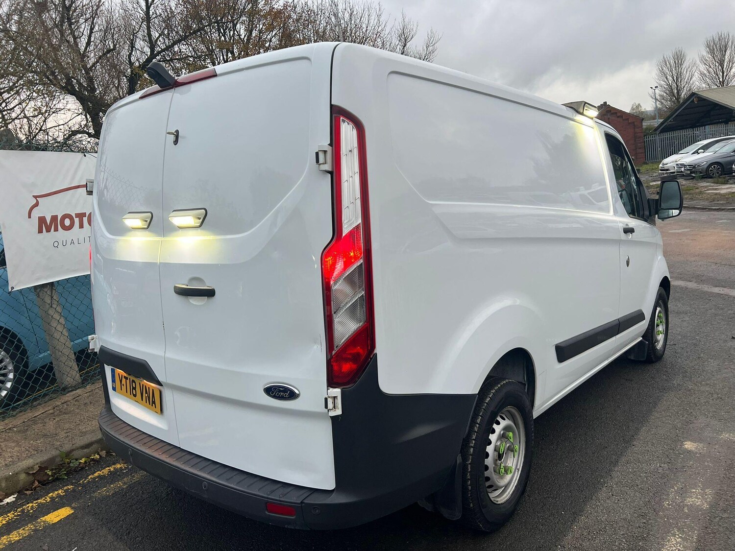 Used Ford Transit Custom 2018 for sale - 76743202: Photo 8