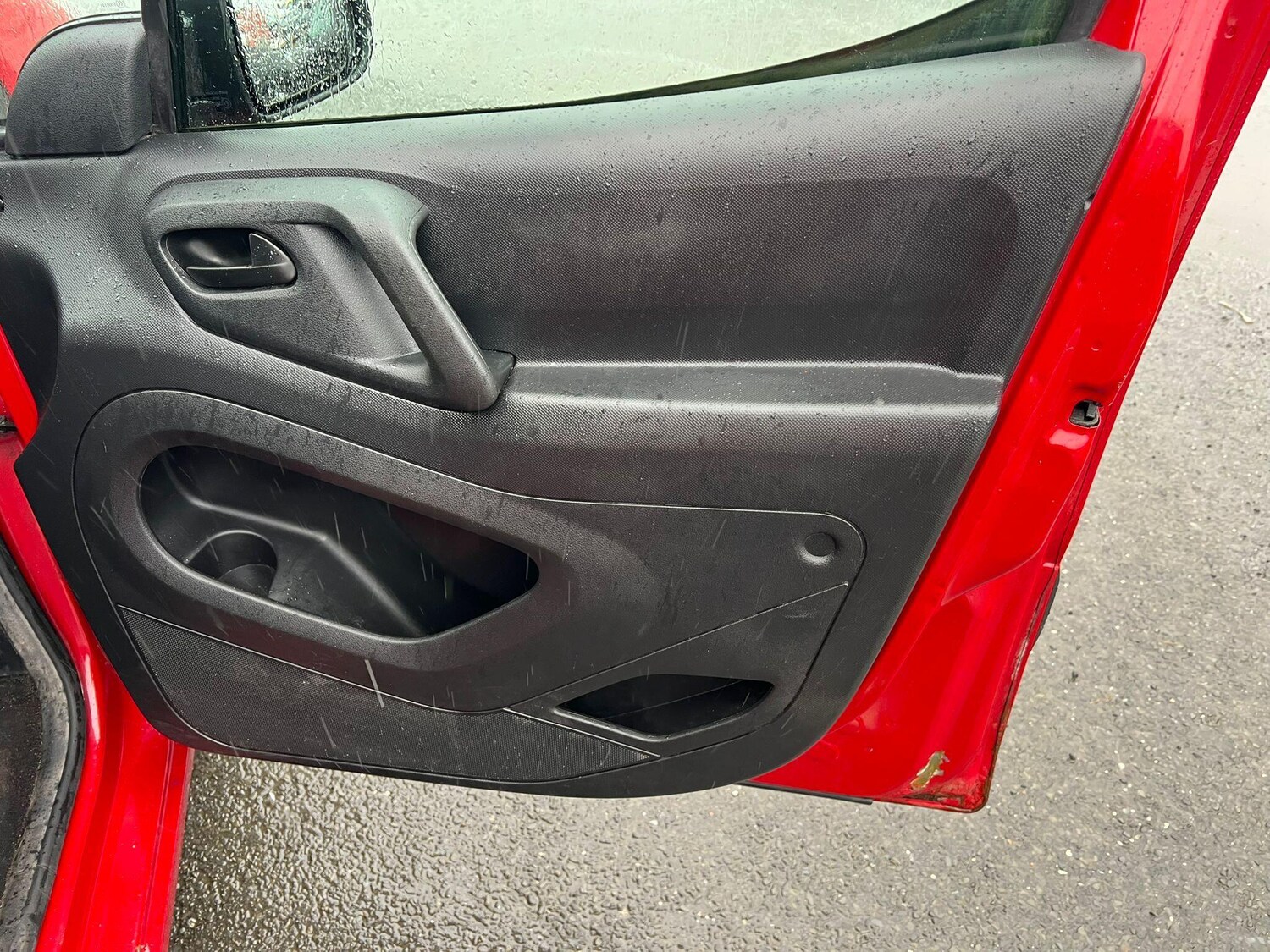 Used Peugeot Partner 2015 for sale - 76742586: Photo 24