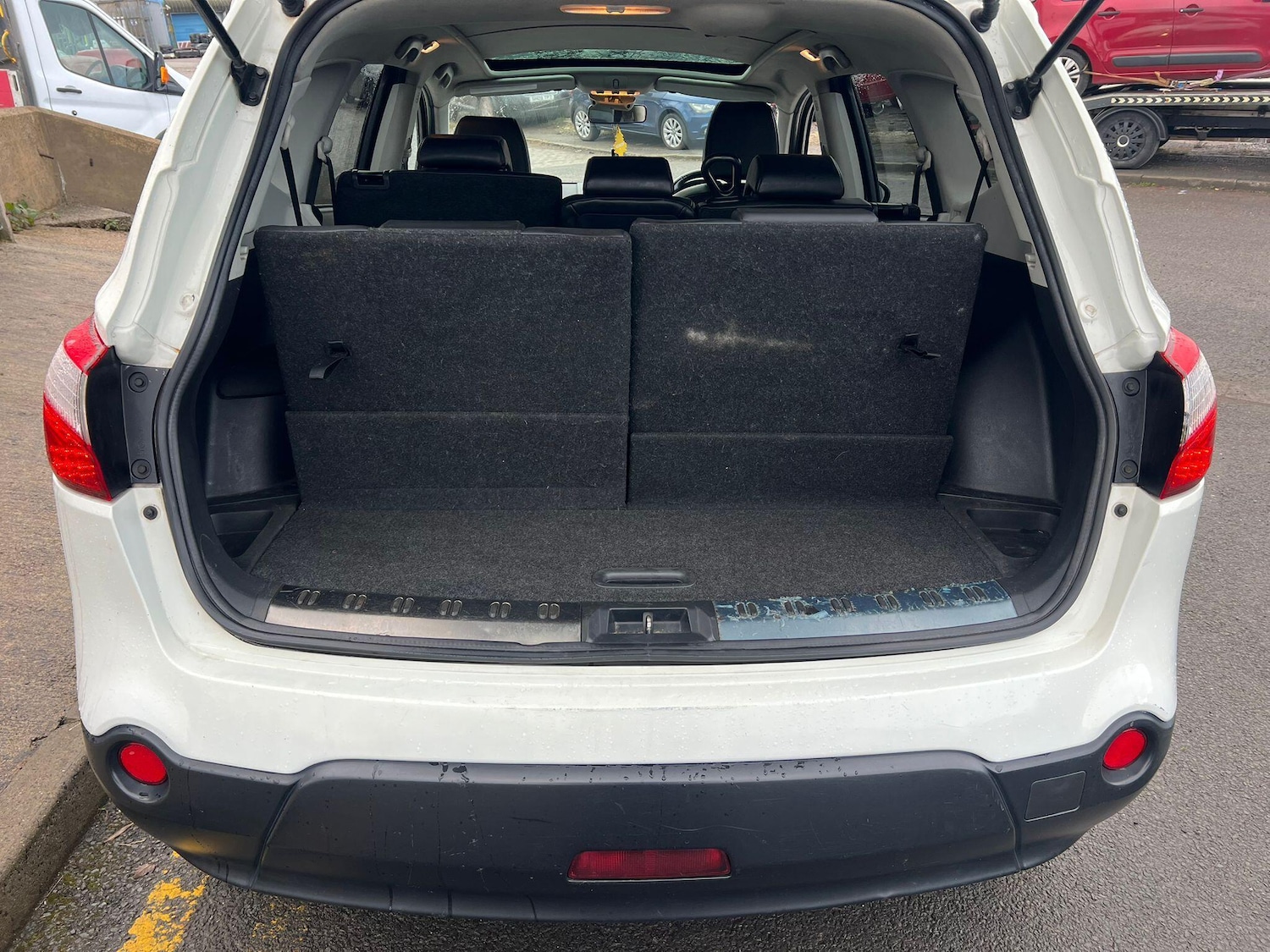 Used Nissan Qashqai+2 for sale - 77242535: Photo 23