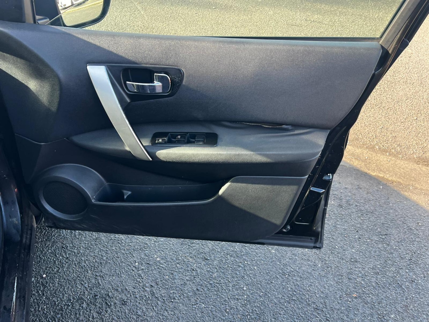 Used Nissan Qashqai 2010 for sale - 77892756: Photo 19