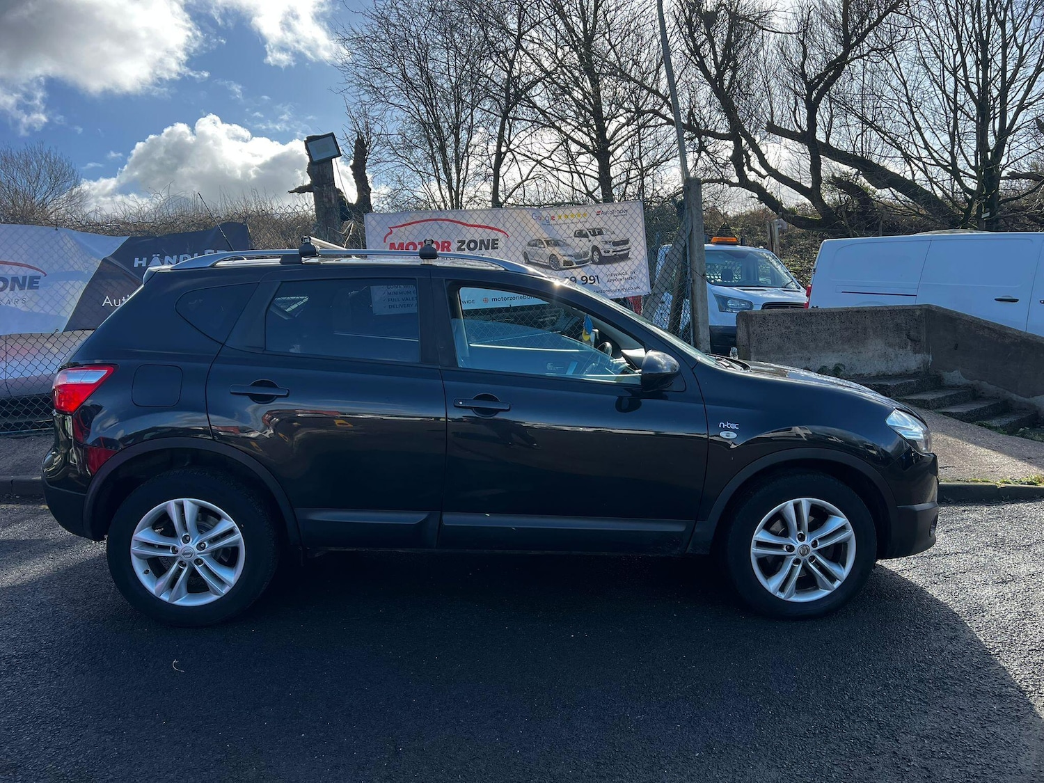 Used Nissan Qashqai 2010 for sale - 77892756: Photo 9