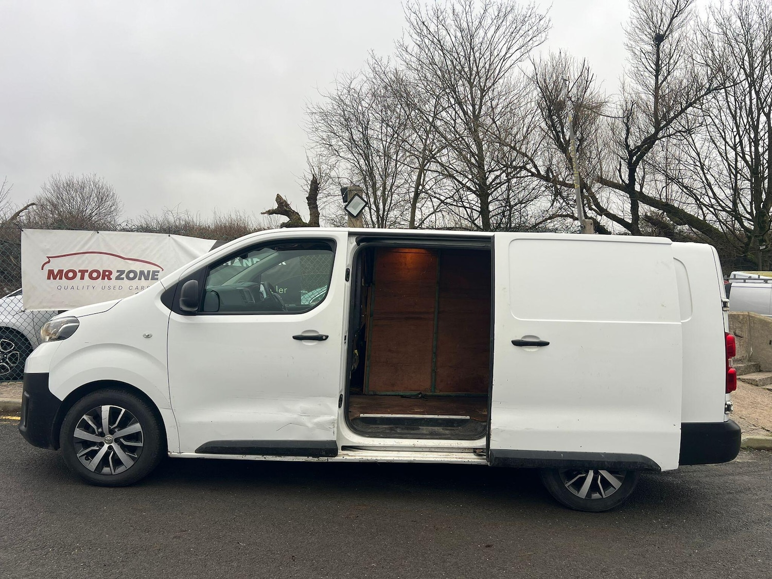 Used Toyota ProAce 2020 for sale - 77377608: Photo 5