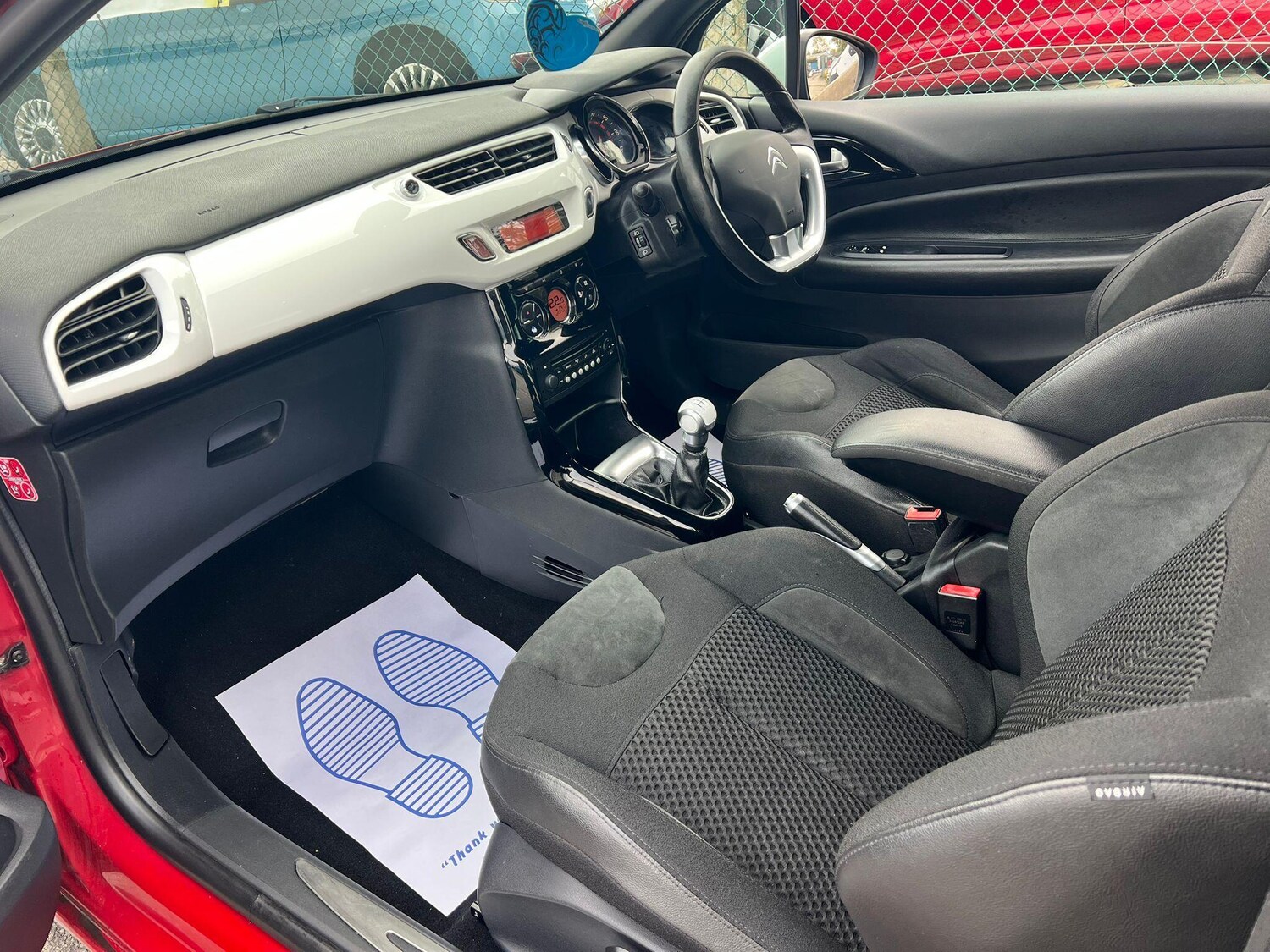 Used Citroen DS3 2015 for sale - 76743439: Photo 21