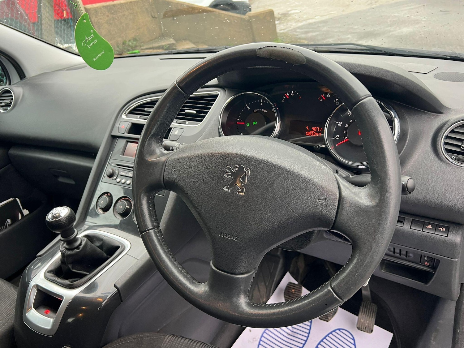 Used Peugeot 5008 2010 for sale - 77321053: Photo 9