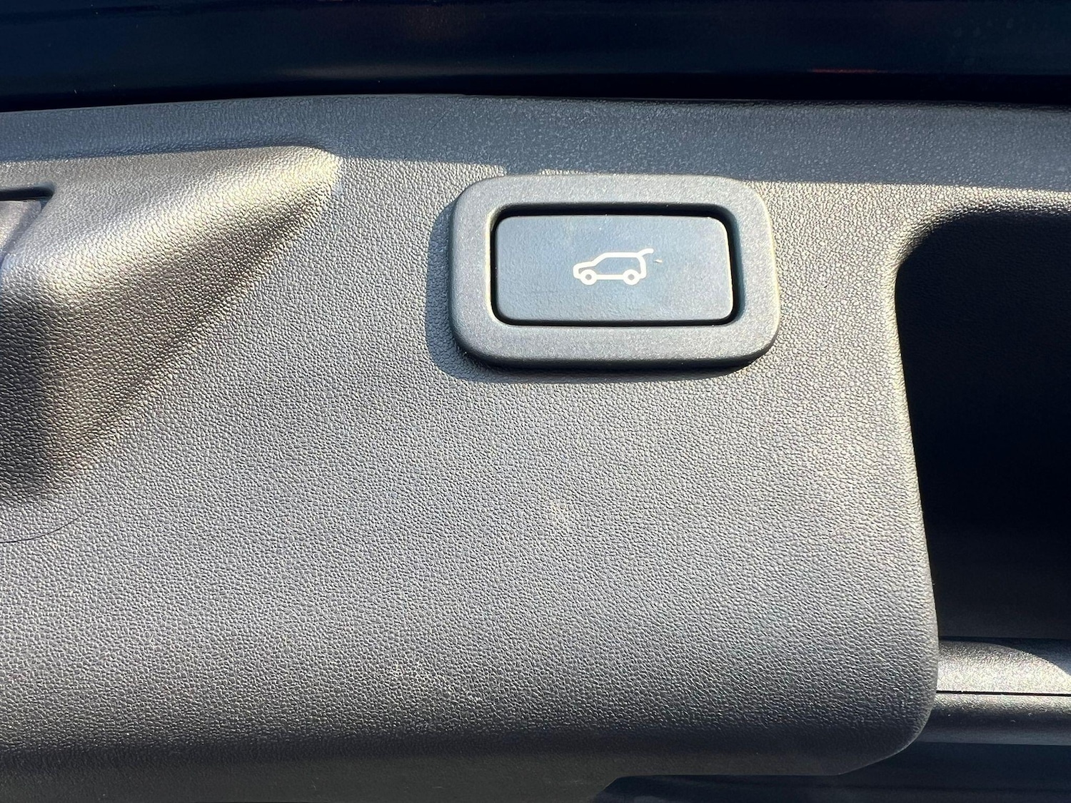 Used Land Rover Discovery Sport 2016 for sale - 76823792: Photo 19