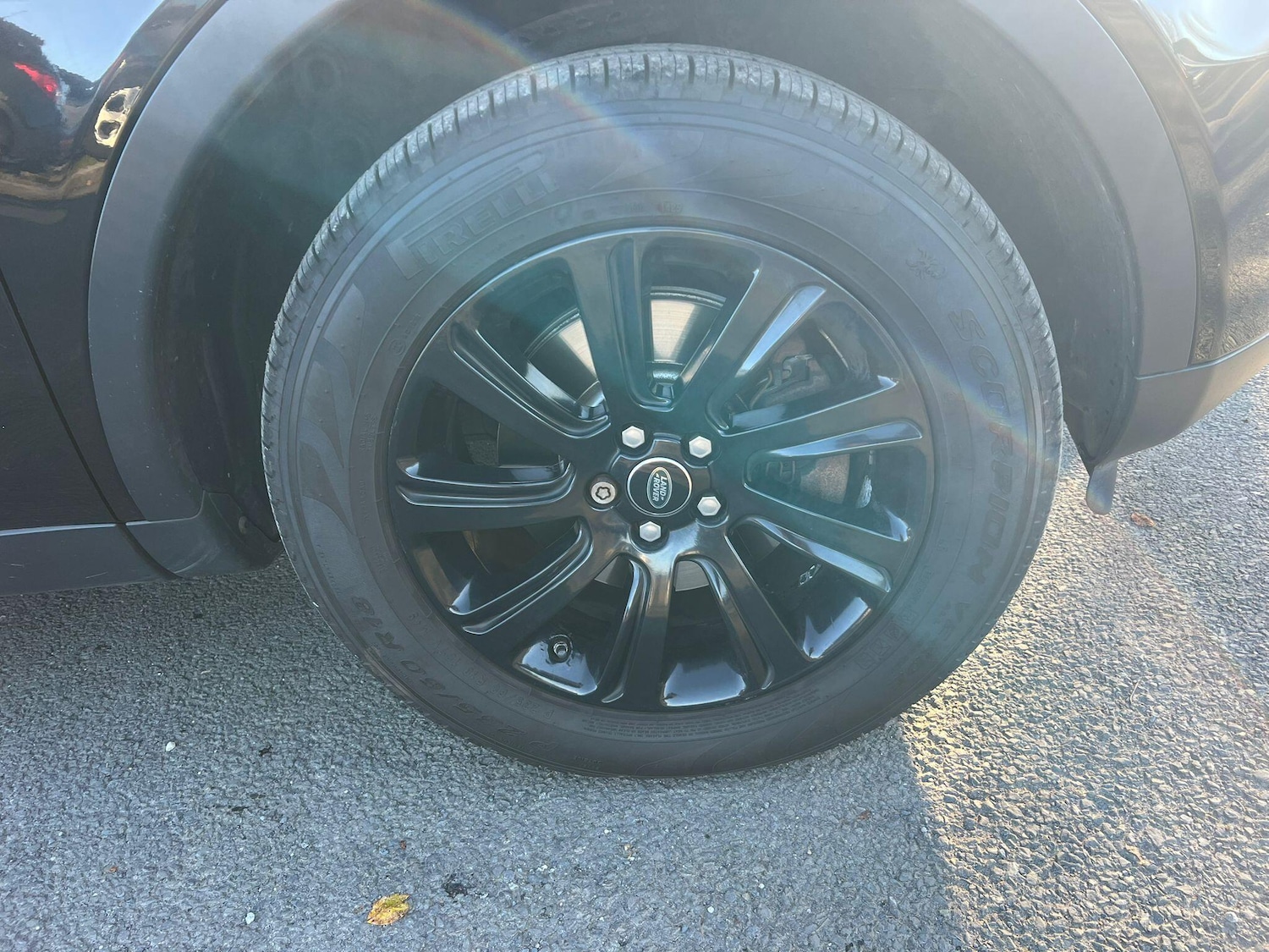 Used Land Rover Discovery Sport 2016 for sale - 76823792: Photo 26