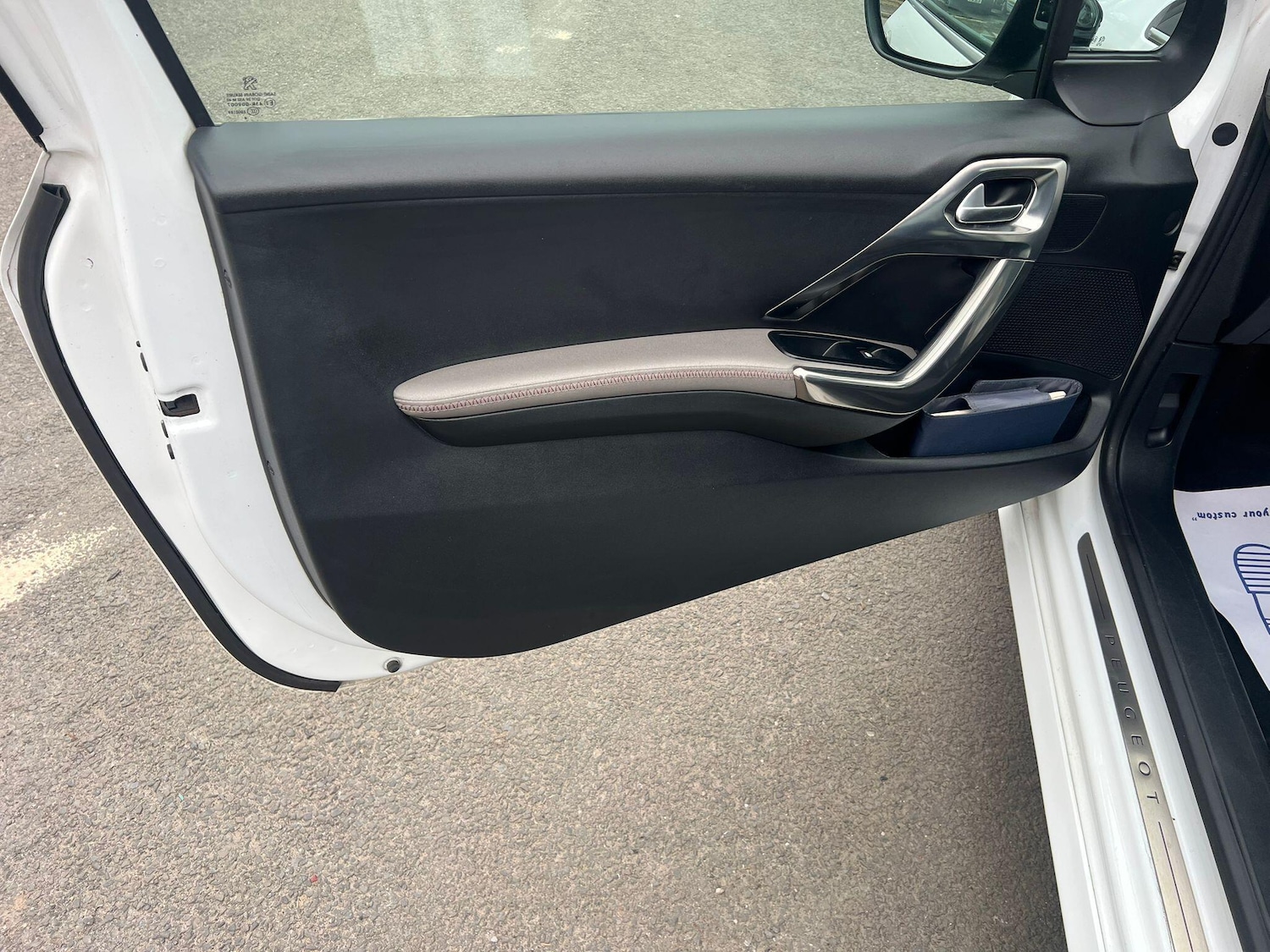 Used Peugeot 208 for sale - 77852993: Photo 18