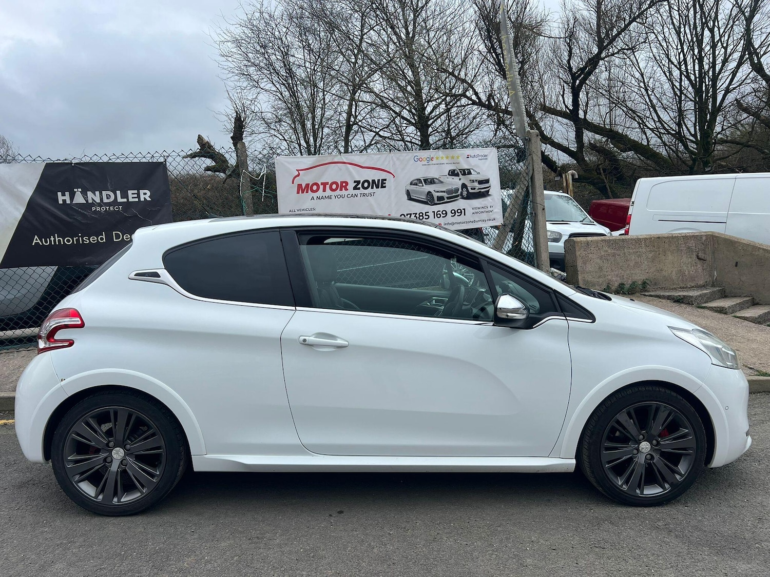 Used Peugeot 208 for sale - 77852993: Photo 4