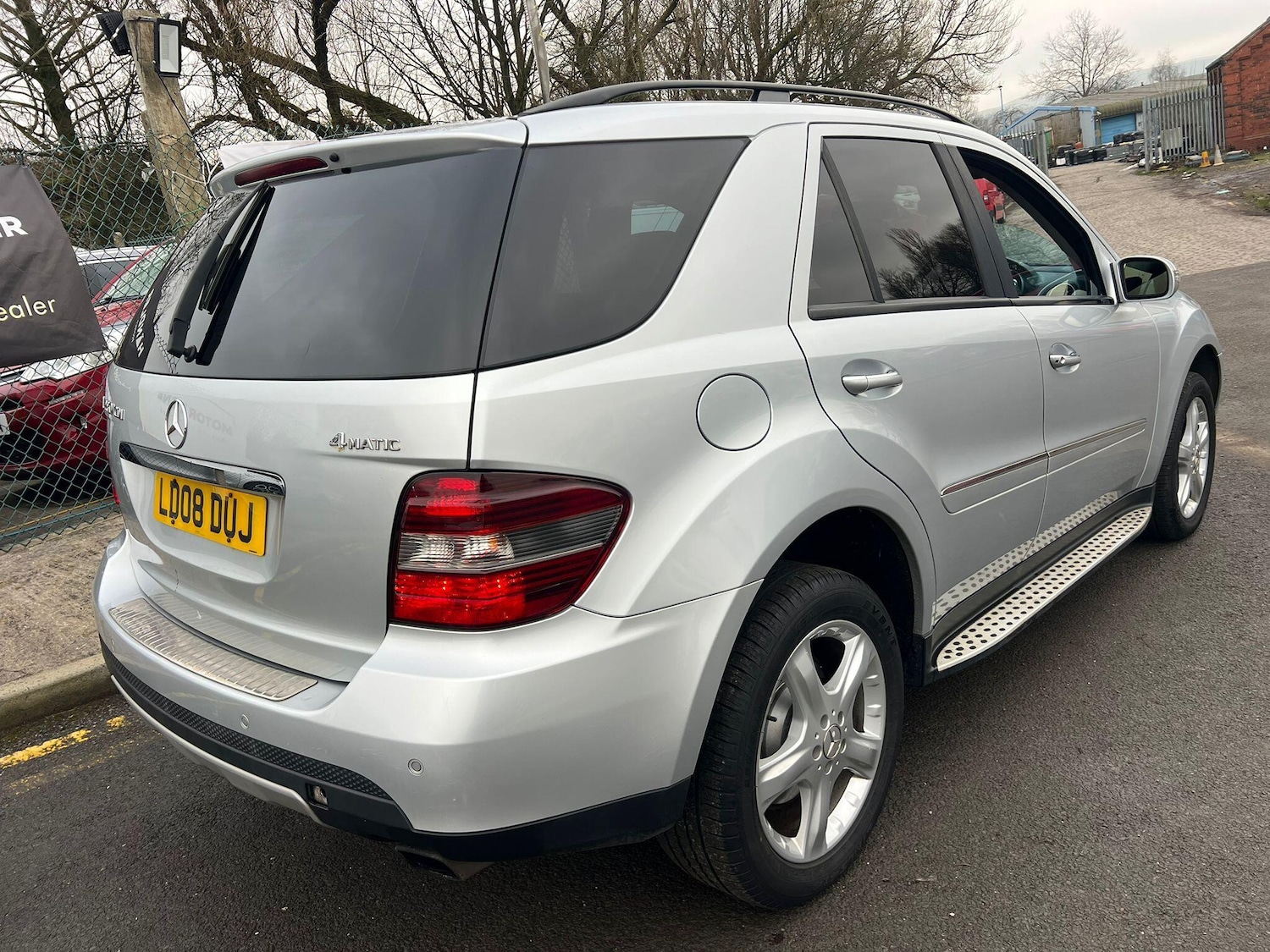 Used Mercedes-Benz M Class 2008 for sale - 77468830: Photo 11