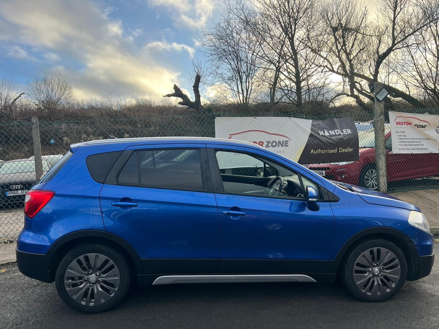 Used Suzuki SX4 S-Cross 2014 for sale - 77131612: Photo 4