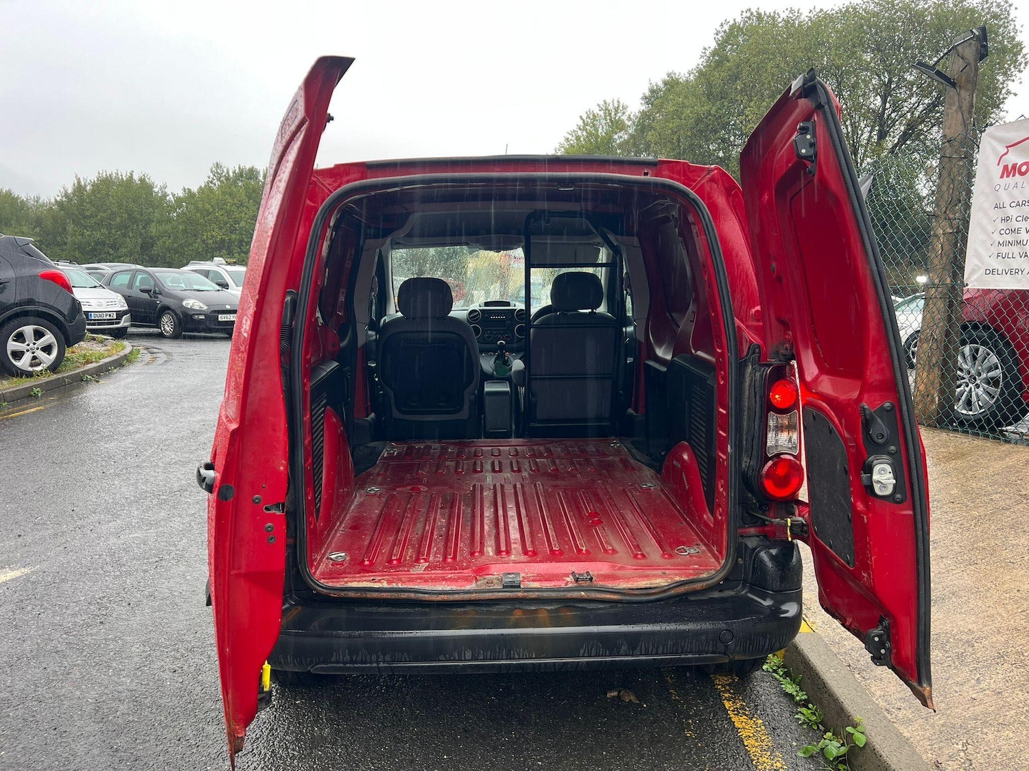 Used Peugeot Partner 2015 for sale - 76823945: Photo 21