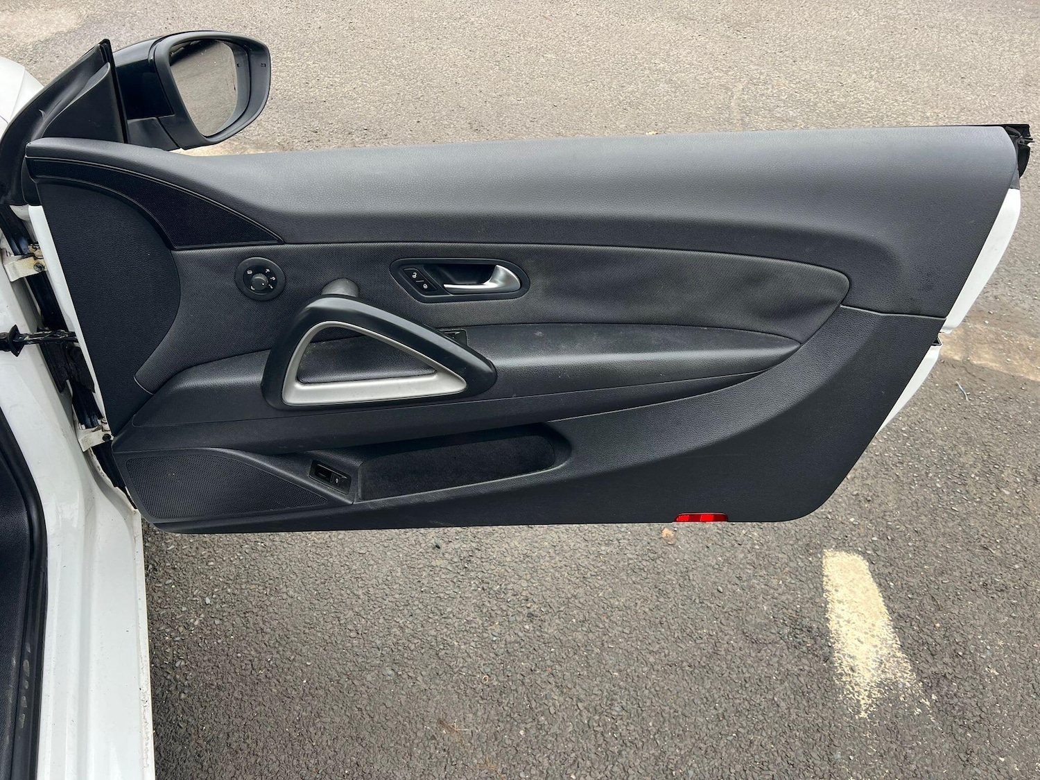 Used Volkswagen Scirocco 2009 for sale - 77537674: Photo 20