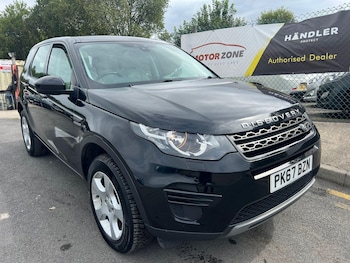 Used Land Rover Discovery Sport 2017 for sale - 76743196: Photo