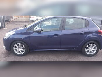Used Peugeot 208 2016 for sale - 78854742: Photo