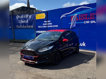 Used Ford Fiesta 2017 for sale - 75401131: Photo