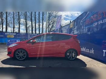 Used Ford Fiesta 2016 for sale - 75608871: Photo