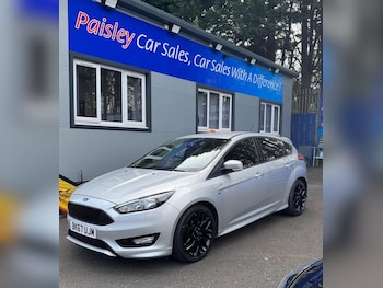Used Ford Focus 2017 for sale - 75634403: Photo