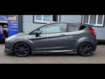 Used Ford Fiesta 2016 for sale - 75377613: Photo