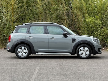 Used MINI Countryman 2020 for sale - 77905104: Photo
