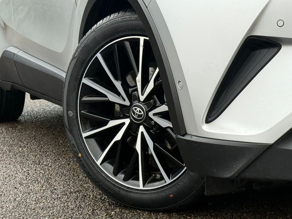 Used Toyota C-HR 2018 for sale - 77498634: Photo 7