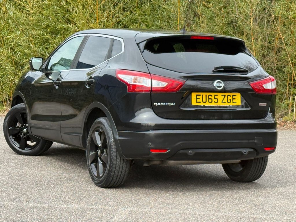 Used Nissan Qashqai 2015 for sale - 78096229: Photo 2