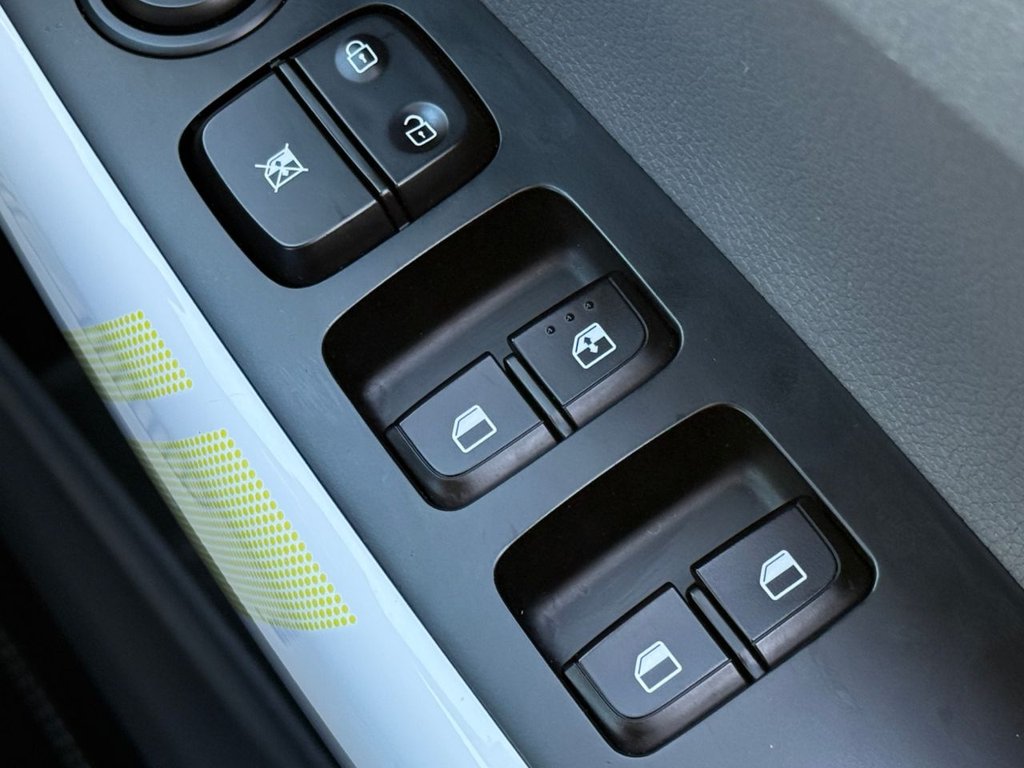 Used Kia Picanto 2018 for sale - 77952704: Photo 40