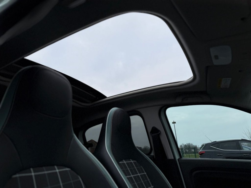 Used Renault Twingo 2018 for sale - 77407657: Photo 18