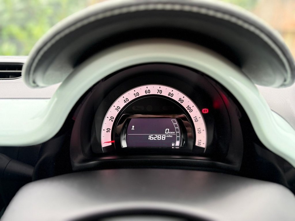 Used Renault Twingo 2018 for sale - 77407657: Photo 34