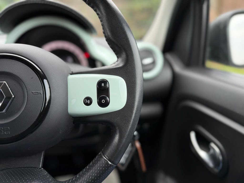 Used Renault Twingo 2018 for sale - 77407657: Photo 36