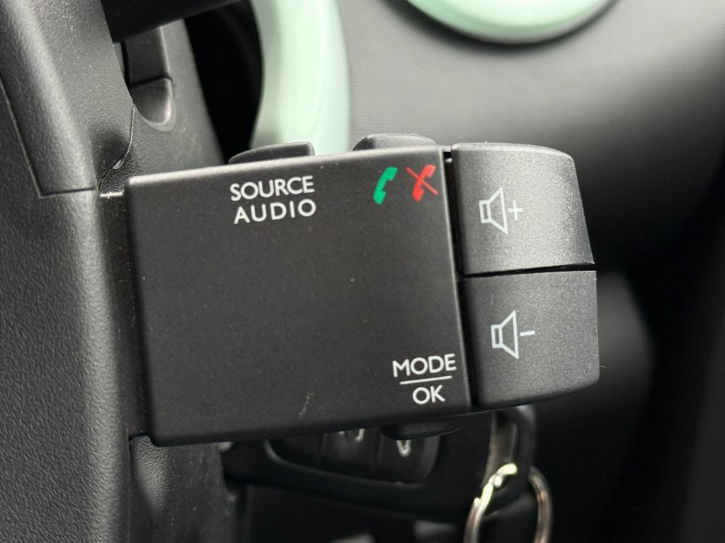 Used Renault Twingo 2018 for sale - 77407657: Photo 39