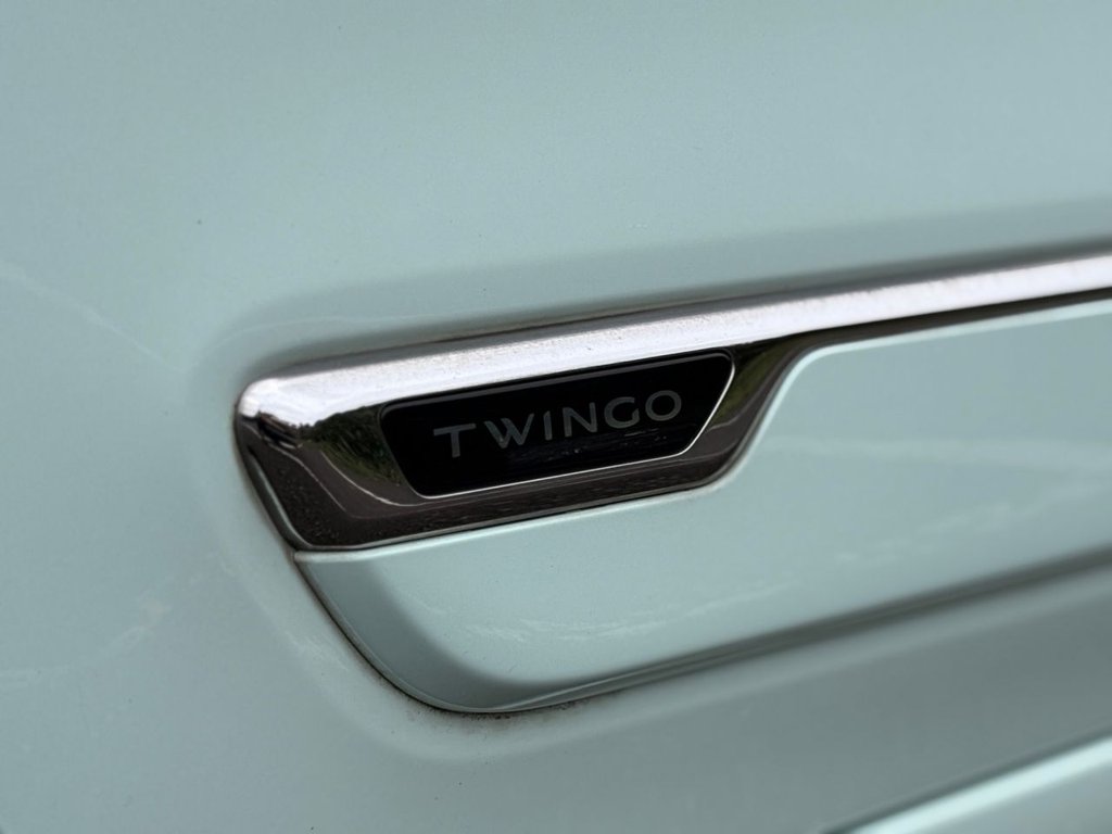 Used Renault Twingo 2018 for sale - 77407657: Photo 49