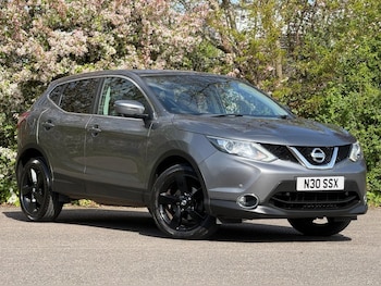 Used Nissan Qashqai 2015 for sale - 78241006: Photo