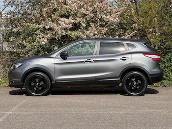 Used Nissan Qashqai 2015 for sale - 78241006: Photo