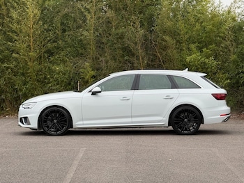 Used Audi A4 Avant 2019 for sale - 78762361: Photo