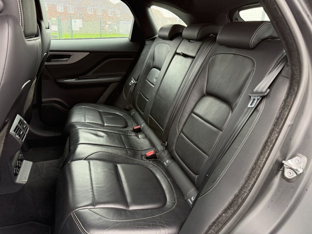 Used Jaguar F-Pace 2017 for sale - 76546898: Photo 13