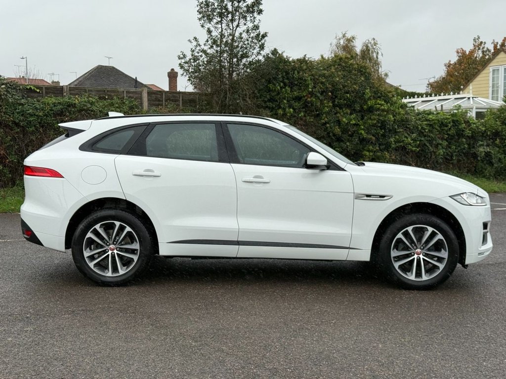 Used Jaguar F-Pace 2017 for sale - 76546898: Photo 3