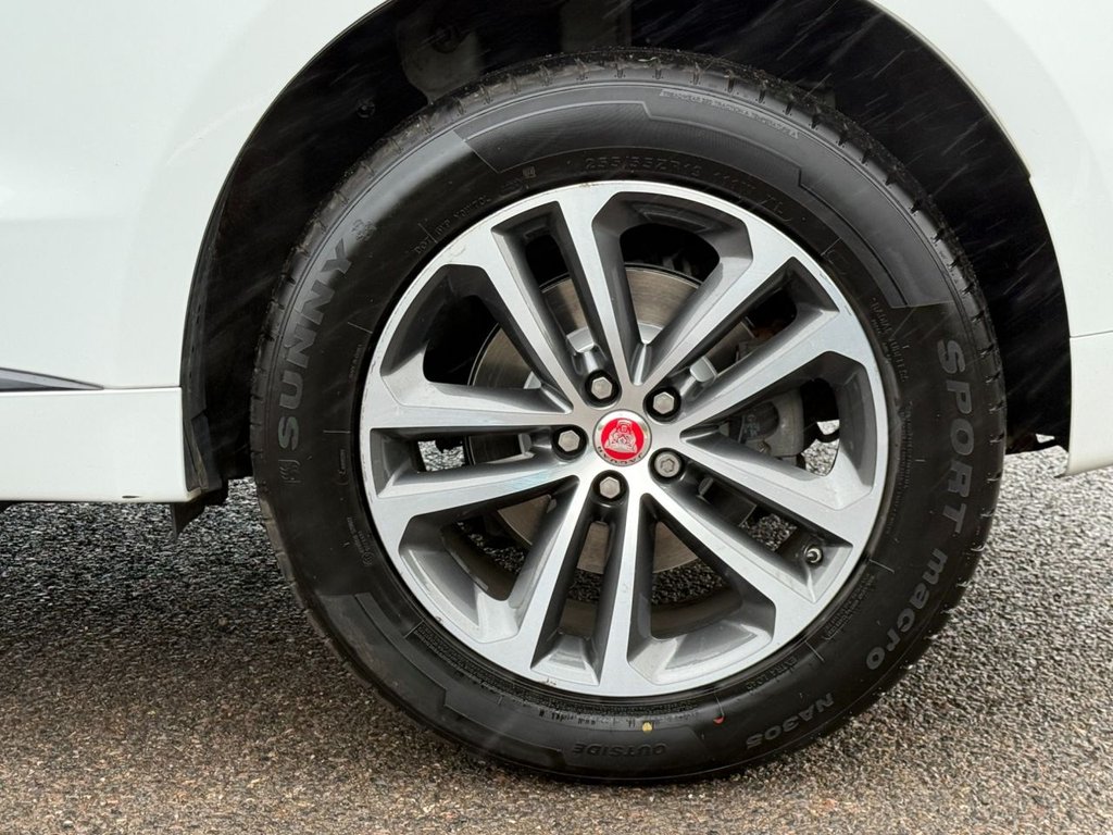 Used Jaguar F-Pace 2017 for sale - 76546898: Photo 44