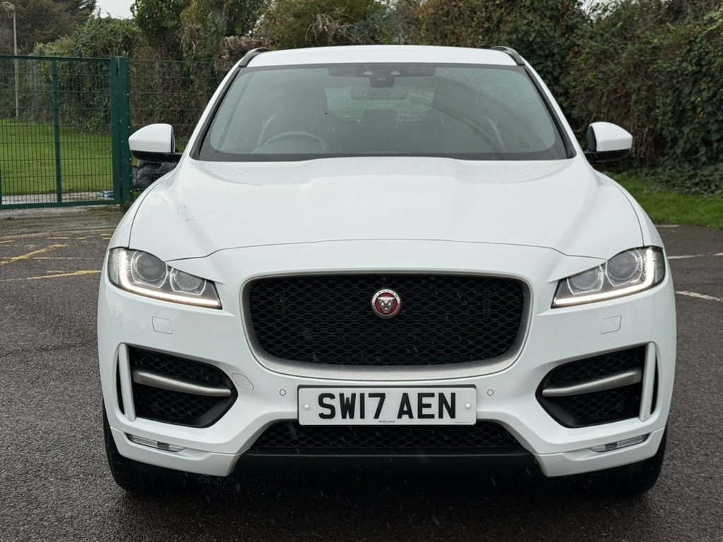 Used Jaguar F-Pace 2017 for sale - 76546898: Photo 5