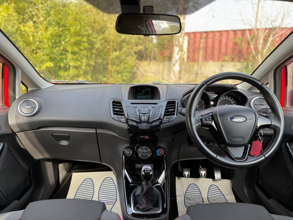 Used Ford Fiesta 2015 for sale - 78056406: Photo 15