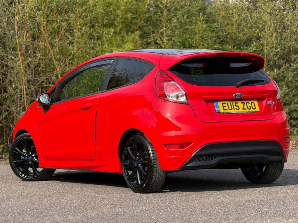 Used Ford Fiesta 2015 for sale - 78056406: Photo 2